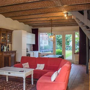 Huis